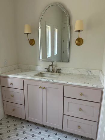 Elegant bathroom vanity countertop