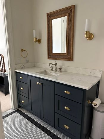 Elegant bathroom vanity countertop
