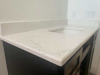 Elegant bathroom vanity countertop
