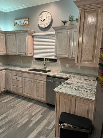 Contemporary kitchen countertop design