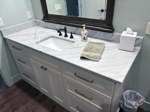 Elegant bathroom vanity countertop